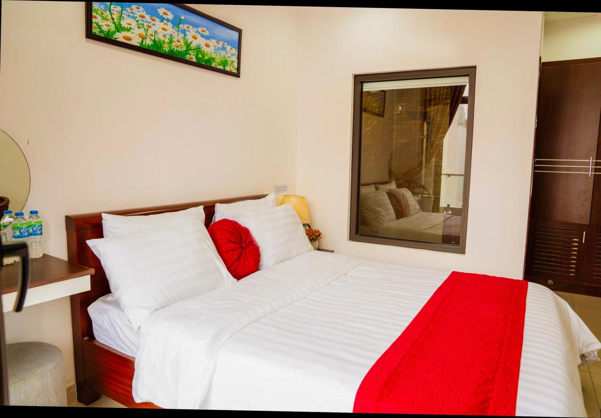 Hotel Khach San Trung Hieu Vũng Tàu Exterior foto